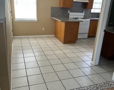 11275 Pebble Hills Boulevard - Photo Thumbnail 2