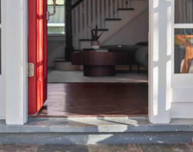 82 Miller Avenue - Photo Thumbnail 2