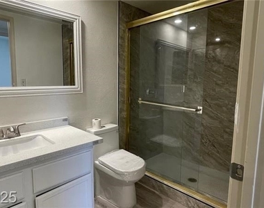 1701 E Katie Avenue - Photo Thumbnail 20