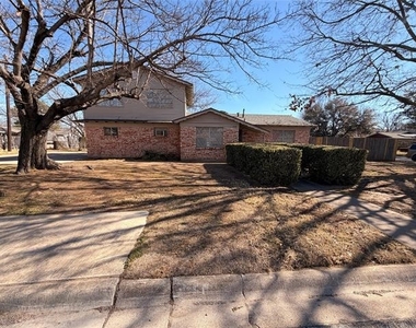 1416 Norwood Drive - Photo Thumbnail 14
