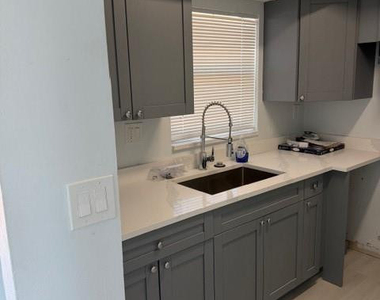 4141 Nw 26th Street - Photo Thumbnail 1