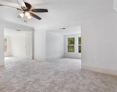 1123 W Gandy Street - Photo Thumbnail 31
