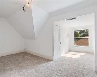 1123 W Gandy Street - Photo Thumbnail 28
