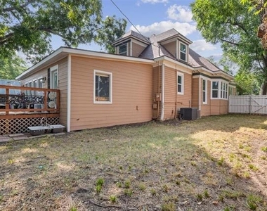 1123 W Gandy Street - Photo Thumbnail 36