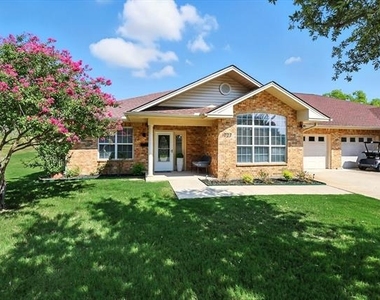 3901 Montecito Drive - Photo Thumbnail 20