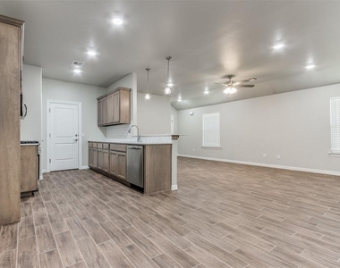 12925 Willow Villas Drive - Photo Thumbnail 12