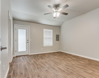 12925 Willow Villas Drive - Photo Thumbnail 28