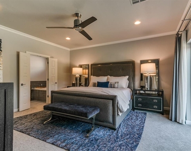 12500 Beryl Lane - Photo Thumbnail 8