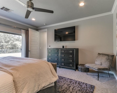 12500 Beryl Lane - Photo Thumbnail 9