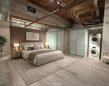 530 S Hewitt - Photo Thumbnail 7