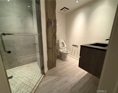 530 S Hewitt - Photo Thumbnail 19