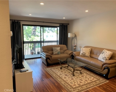 22100 Burbank - Photo Thumbnail 2