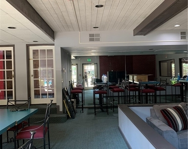 22100 Burbank - Photo Thumbnail 23