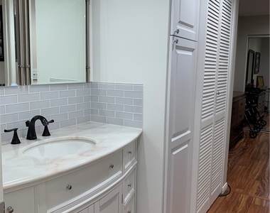 22100 Burbank - Photo Thumbnail 11
