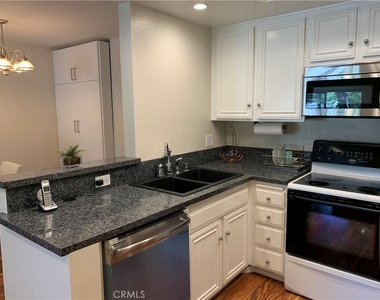 22100 Burbank - Photo Thumbnail 7