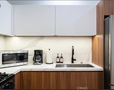 12134 Clarkson Rd - Photo Thumbnail 12