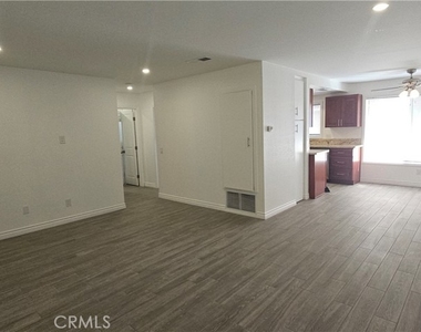 128 Wiseman Way - Photo Thumbnail 15
