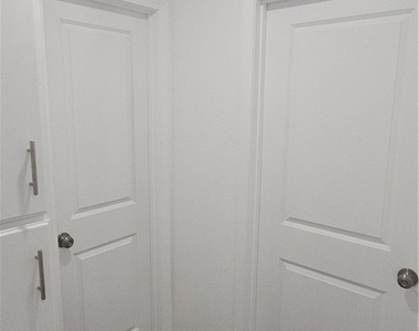 128 Wiseman Way - Photo Thumbnail 7