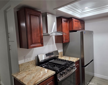 128 Wiseman Way - Photo Thumbnail 4