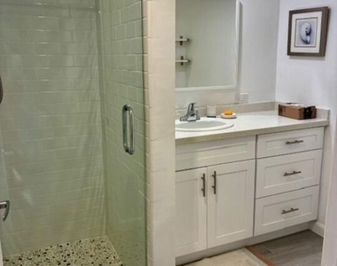 2900 Searidge Street - Photo Thumbnail 13