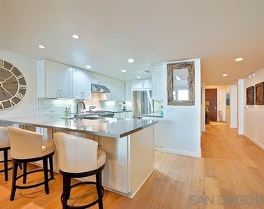 6767 Neptune Pl - Photo Thumbnail 6