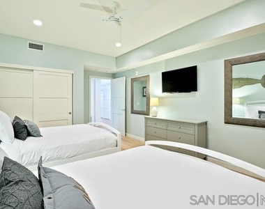 6767 Neptune Pl - Photo Thumbnail 24
