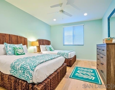 6767 Neptune Pl - Photo Thumbnail 19