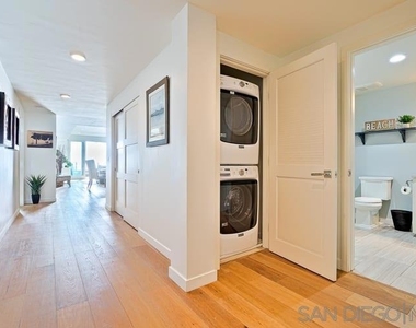 6767 Neptune Pl - Photo Thumbnail 14
