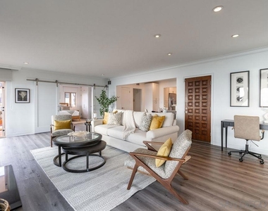 6529 Neptune Pl - Photo Thumbnail 6