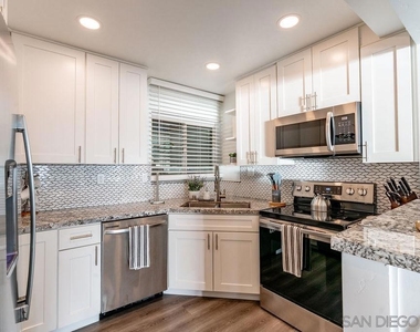 6529 Neptune Pl - Photo Thumbnail 3