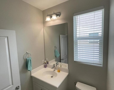 82798 Longfellow Court - Photo Thumbnail 9