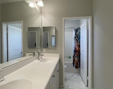 82798 Longfellow Court - Photo Thumbnail 6