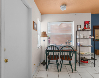 5260 Grande Palm Circle - Photo Thumbnail 7