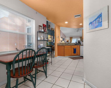 5260 Grande Palm Circle - Photo Thumbnail 8
