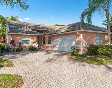 5260 Grande Palm Circle - Photo Thumbnail 2