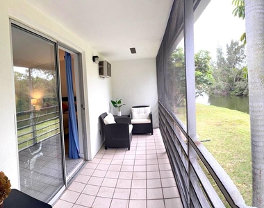 63 Windsor C - Photo Thumbnail 13