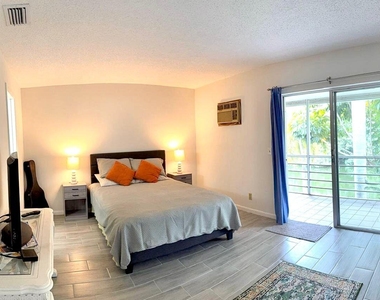 63 Windsor C - Photo Thumbnail 2