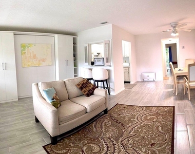 63 Windsor C - Photo Thumbnail 6