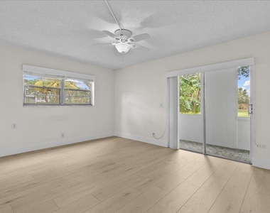 142 Kent I - Photo Thumbnail 11