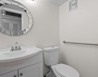 142 Kent I - Photo Thumbnail 10
