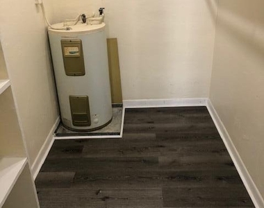 299 Sw 7th Street - Photo Thumbnail 14