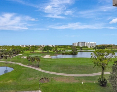 1405 Bridgewood Drive - Photo Thumbnail 25