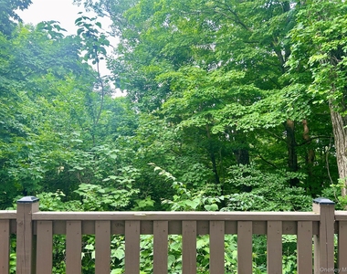 9 Wyndover Woods Lane - Photo Thumbnail 9