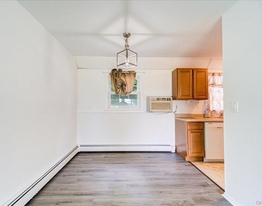 37 Alpine Drive - Photo Thumbnail 4