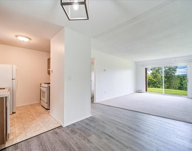 37 Alpine Drive - Photo Thumbnail 6