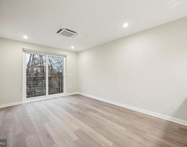 3449 Scotts Lane - Photo Thumbnail 12