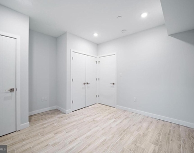 2249 N Franklin Street - Photo Thumbnail 9