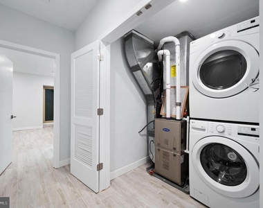 2249 N Franklin Street - Photo Thumbnail 11