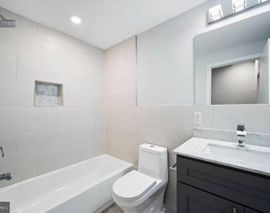 2249 N Franklin Street - Photo Thumbnail 10