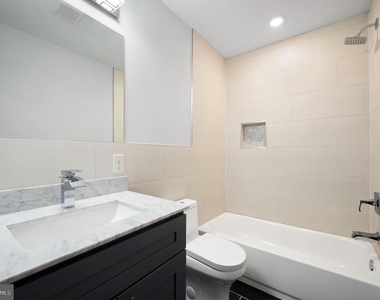 2249 N Franklin Street - Photo Thumbnail 5